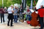 Musikere fra Spillemandslauget Østjyderne i Mølleparken