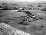 Luftfoto af landsbyen Hjelmager