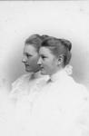 Portrætfoto af Bertha Arnoldine Marie Ingerslev og Angela Elisabeth Ingerslev